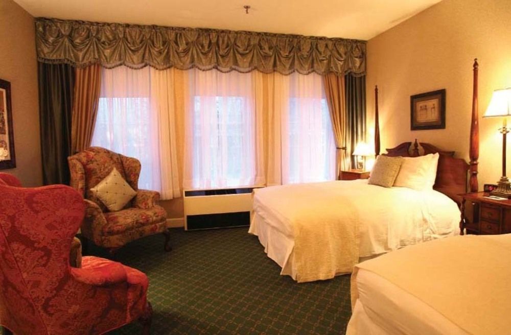 The Martha Washington Inn And Spa 애빙던 외부 사진