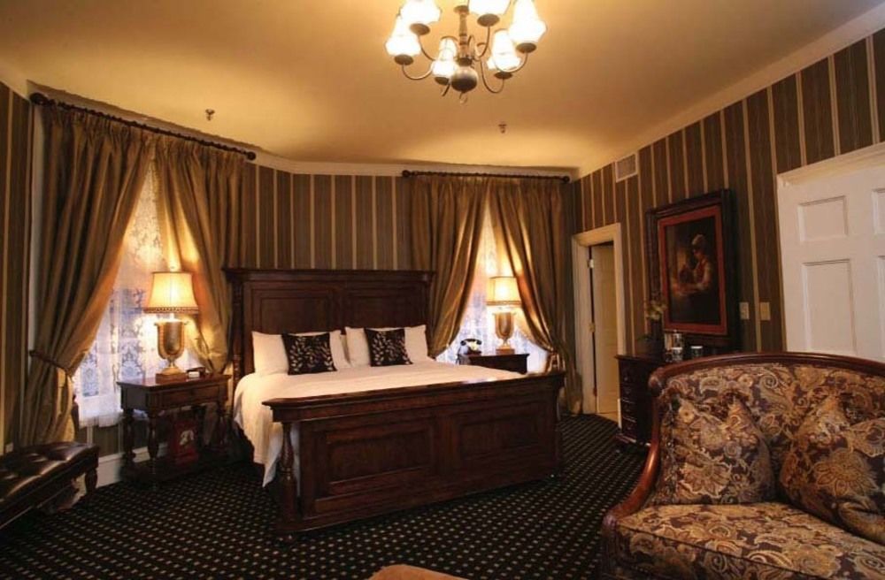 The Martha Washington Inn And Spa 애빙던 외부 사진