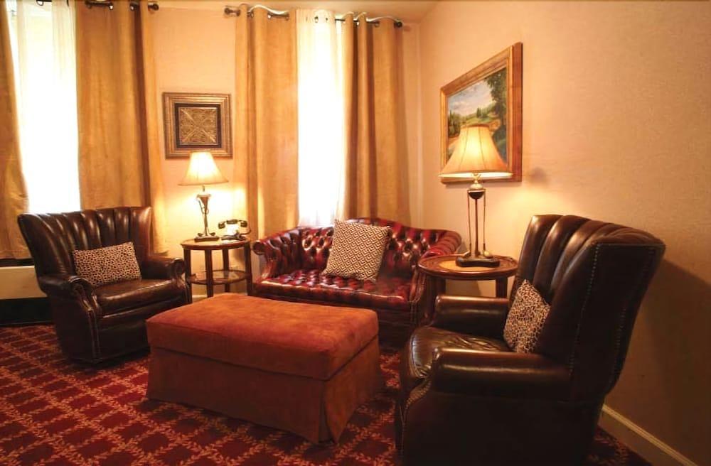 The Martha Washington Inn And Spa 애빙던 외부 사진