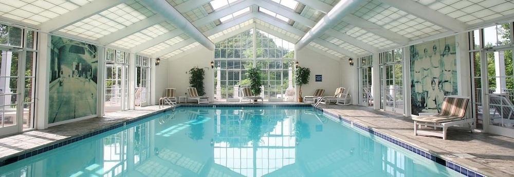 The Martha Washington Inn And Spa 애빙던 외부 사진